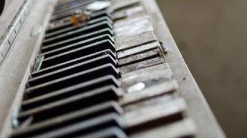 Spring - Mother-Marys-Messy-Mansion52.jpg