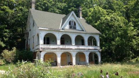 July 2013 - Across-The-River110.jpg