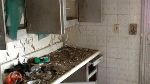 Feb. 2013 - Lambeth-Country-Home13.jpg