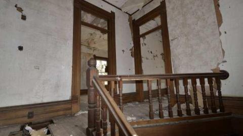 Apr 2014 - Forever-Empty-Simcoe13.jpg