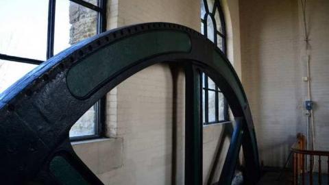 April '14 - Hamiltons-First-Waterworks8.jpg