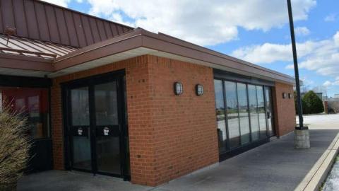 Thats A Tasty Pizza Pie - DSC_0393.jpg