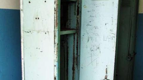 Graffiti Shack - Thibeault-hill-ODR-shack5.jpg