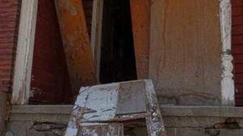 Voorheesville 05/14 - Tall-Red-on-8622.jpg