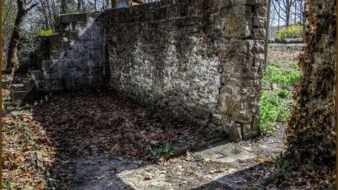 Loyalists Fading - Lime-Kiln-of-the-Loyalists16.jpg