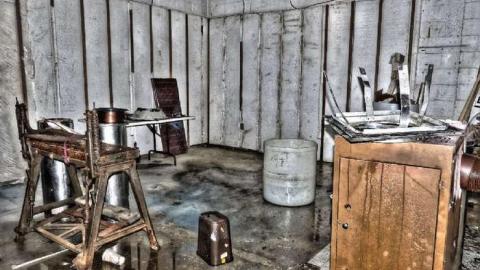 It's Raining Indoors - 6.jpg