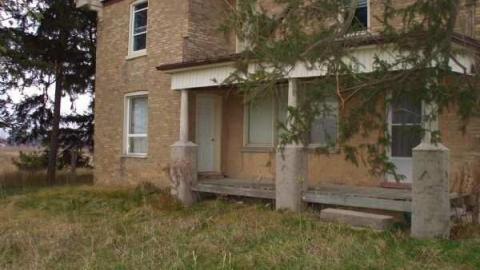 abandoned house - Lucan-Abandoned-House23.jpg