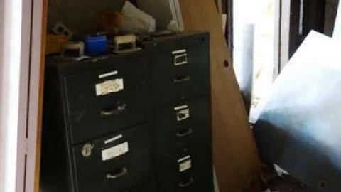 Darkened Decay - DSC07643.jpg