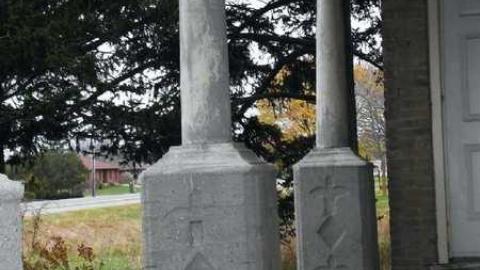 Abandoned Beauty - Lucan-Abandoned-House14.jpg