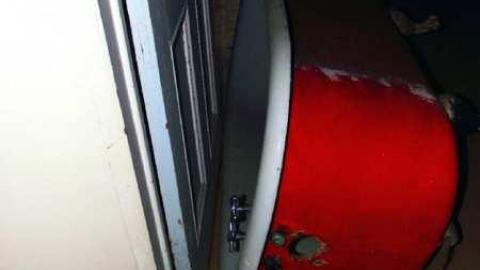 Abandoned Beauty - Lucan-Abandoned-House18.jpg