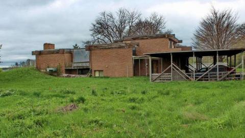 3 Acuras and an Audi - OAP YKF Y2K 037li.jpg