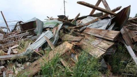 Barny's Rubble - 2663-Hwy-1461.jpg