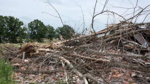 Barny's Rubble - 2663-Hwy-1463.jpg