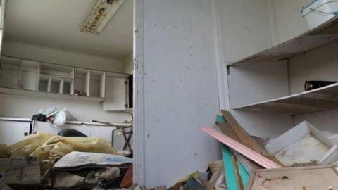 Long Weekend Pleasantries - Boneyard18.jpg