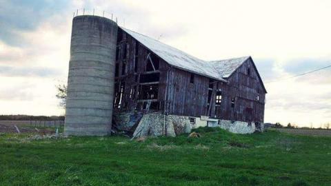 A Room with a view - A-Barn-With-A-View2.jpg
