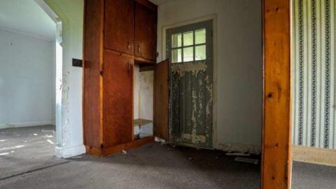 May 2014 - Maddington-farm-house69.jpg