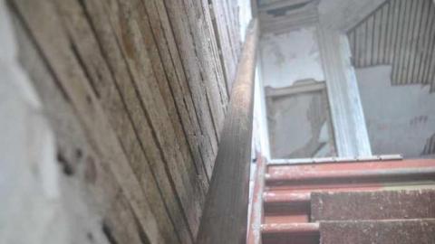 Still standing - DSC_0779.jpg