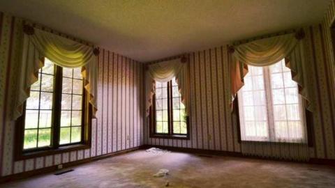 May 2014 - Beautiful-Fanshawe-House79.jpg