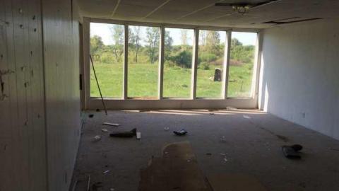 Southdale and White Oak - Southdale-Rd-House19.jpg