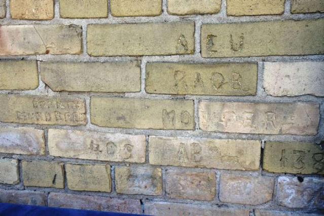 Asylum Patient Built Walls photo 5