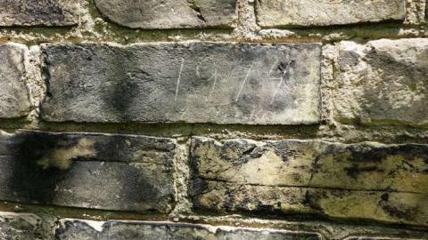 Asylum Patient Built Walls photo 3