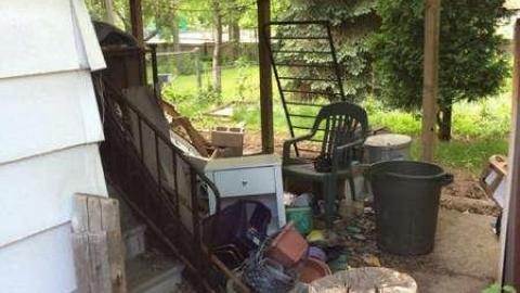 Under the Tracks - Under-the-Tracks2.jpg