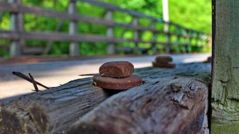 East of West - Schneider-Crk-Rail-Bridge-190321.jpg