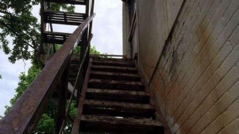 Downtown Office - ThreeStorey-Downtown-Office2.jpg