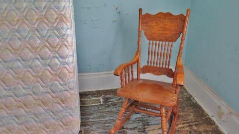 Box of Chocolates - Stone,-Cars,-and-a-Frog20.jpg