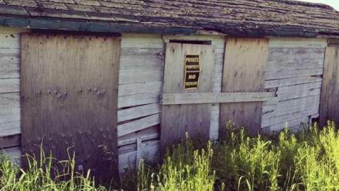 Sandbar St. - Sarnia-Rd-House,-Private-Drive44.jpg