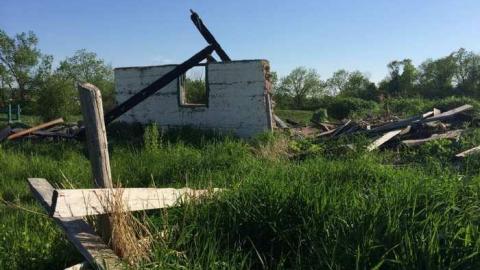 Sandbar St. - Sarnia-Rd-House,-Private-Drive37.jpg