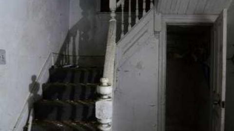 Racecar Bed - DSC_3338.jpg