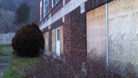 Dundas District School front - Dundas-District-Public-School35.jpg