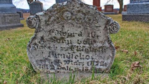 A Sideroad in Life - Ratzburg-Pioneer-Cemetery25.jpg