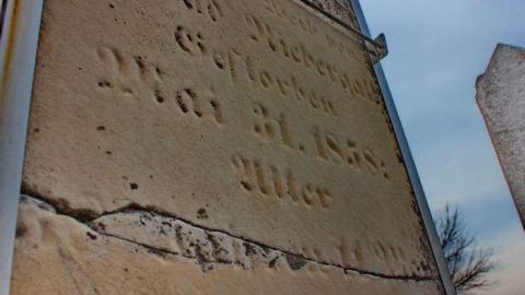 A Sideroad in Life - Ratzburg-Pioneer-Cemetery29.jpg