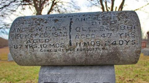 A Sideroad in Life - Ratzburg-Pioneer-Cemetery4.jpg