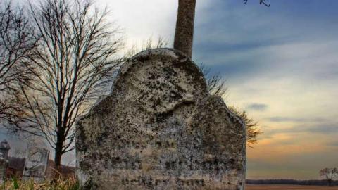 A Sideroad in Life - Ratzburg-Pioneer-Cemetery8.jpg