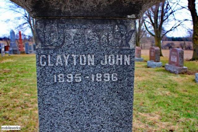 Ratzburg Pioneer Cemetery photo 2