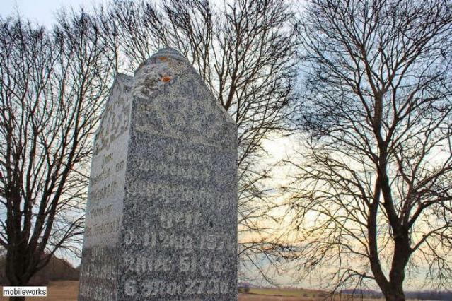Ratzburg Pioneer Cemetery - Perth East, Ontario