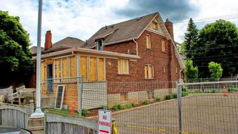 No Hope on Mt. Hope - ParkKing-Lot19.jpg