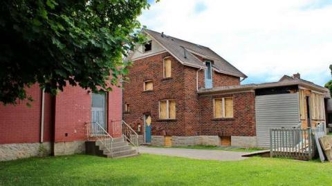 No Hope on Mt. Hope - ParkKing-Lot24.jpg