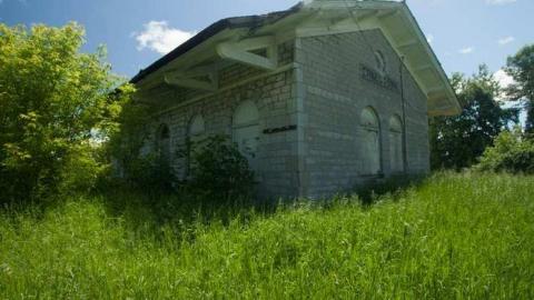 June 2014 - Ernestown-Railway-Station23.jpg
