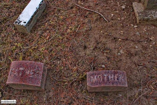 Pinehill Pioneer Cemetery photo 4