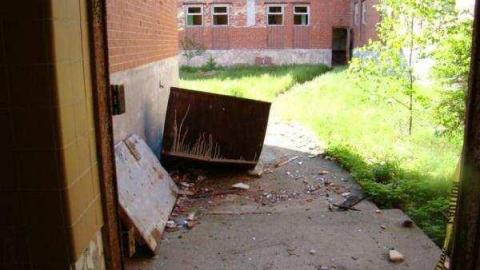 Sinful Sweetness's Images - Burwash-Correctional-Prison142.jpg