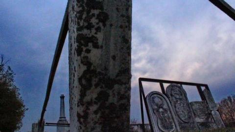 Red Sky At Night - Pinehill-Pioneer-Cemetery29.jpg