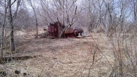 Spring 2014 Hike - Old-Farm-Handed-Back-To-Nature2.jpg