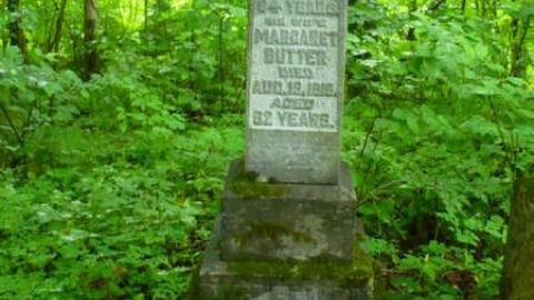 Butters - Butters-Cemetery11.jpg