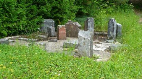 Witchy Woman - The-Legend-of-Mary-Rutherford16.jpg