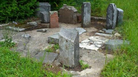 Witchy Woman - The-Legend-of-Mary-Rutherford2.jpg