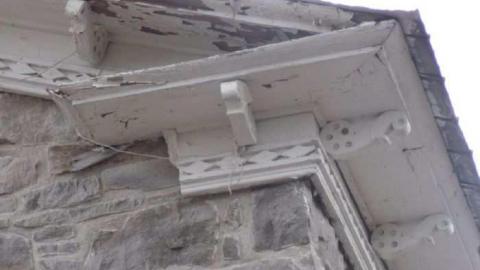 Old inn near Frankville photo 4